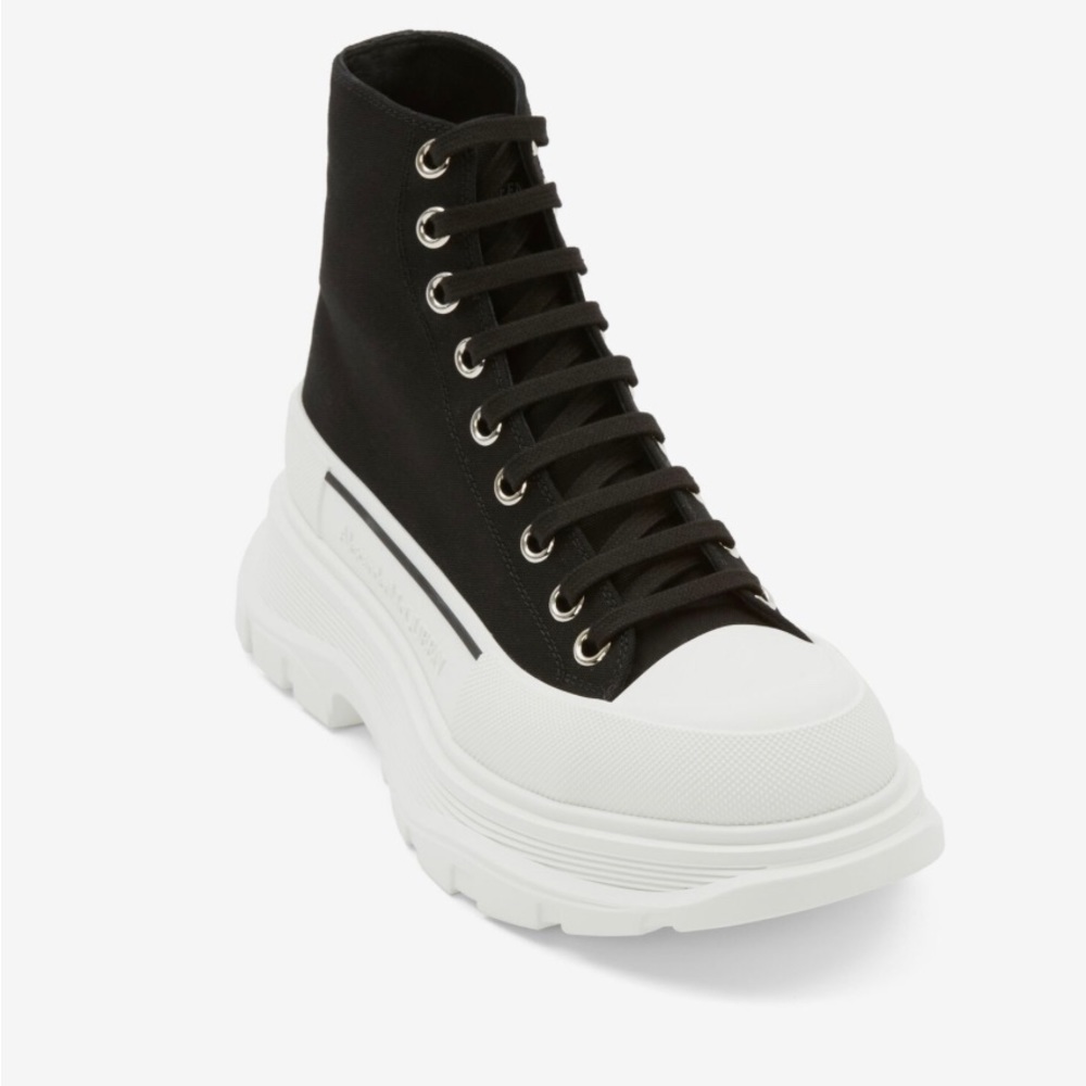 Brand new Alexander McQueen boots with receipt and box